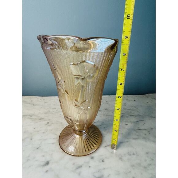 Vintage Jeanette Marigold Carnival Iridescent Glass Vase Iris Herringbone Peach - Picture 3 of 13